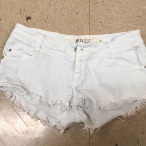 💙RARE Brandy Melville Shorts NWOT💙